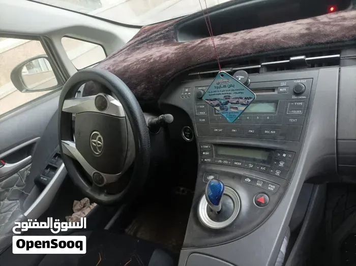 Toyota Prius 2011 photo 3