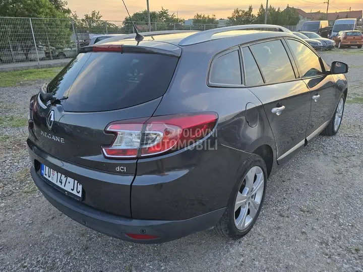 Renault Megane 2010 photo 5