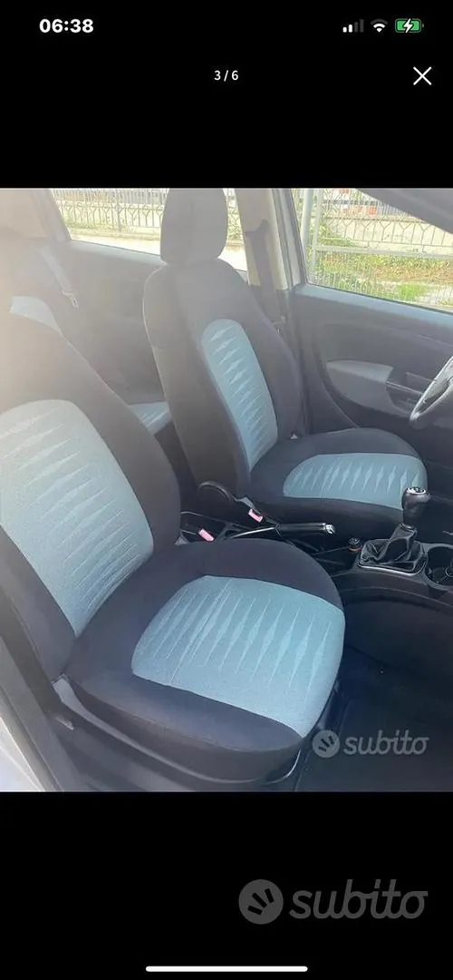 Fiat Grande Punto 2009 photo 4