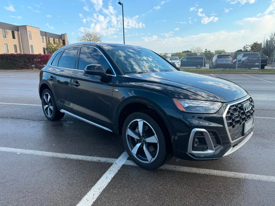 Audi Q5 2023 photo 2