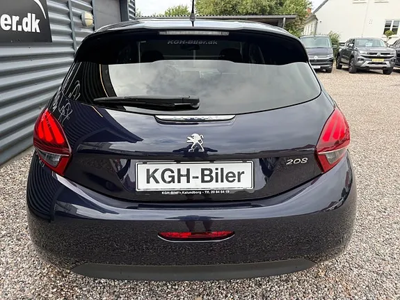 Peugeot 208 2019 photo 5