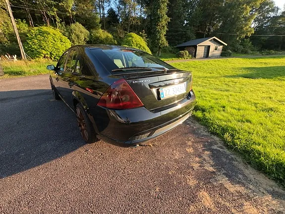 Ford Mondeo 2002 photo 3