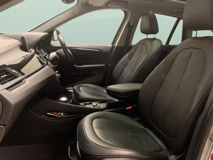 BMW X1 2015 photo 4