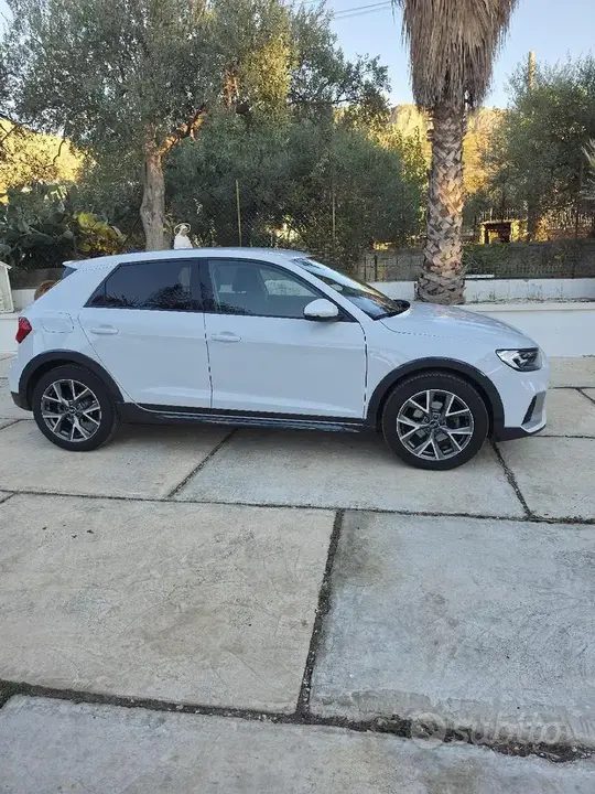 Audi A1 2021 photo 3
