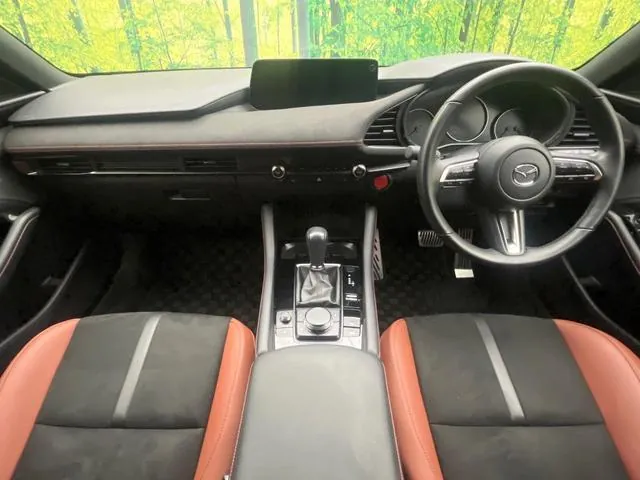 Mazda 3 2024 photo 2