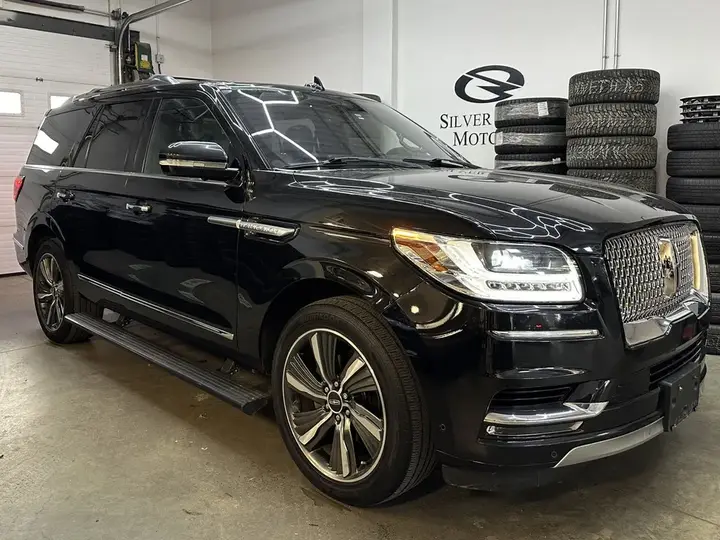 Lincoln Navigator