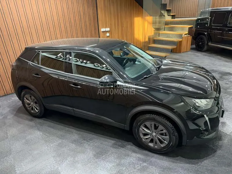 Peugeot 2008 2021 photo 5