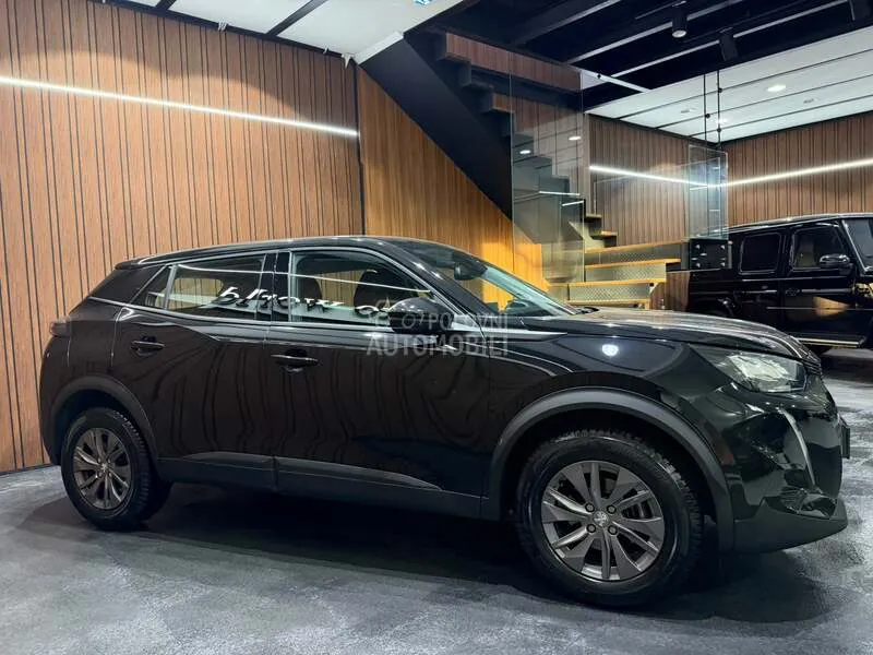 Peugeot 2008 2021 photo 4