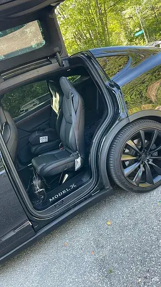 Tesla Model X 2017 photo 3