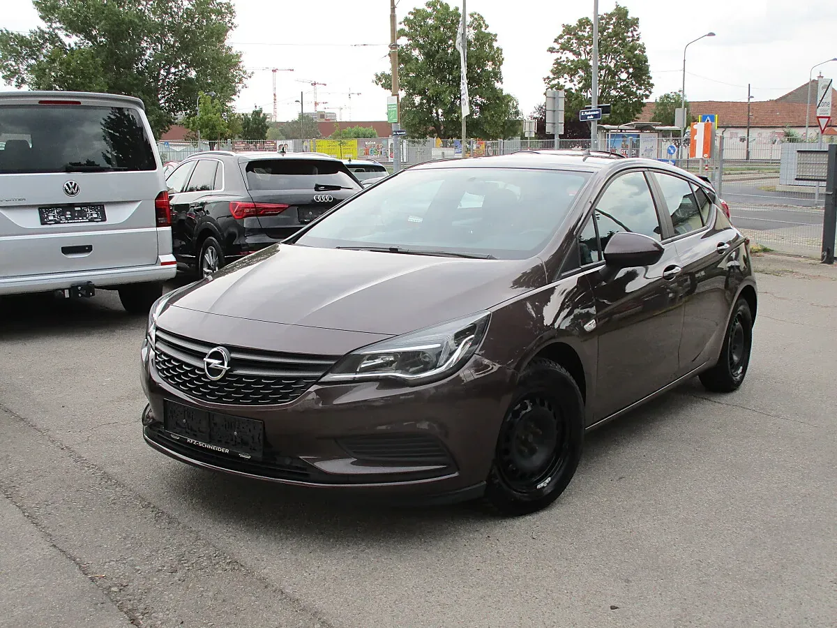 Opel Astra 2017 photo 3