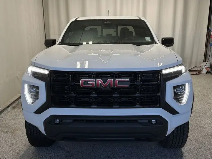 GMC Canyon 2024 photo 4