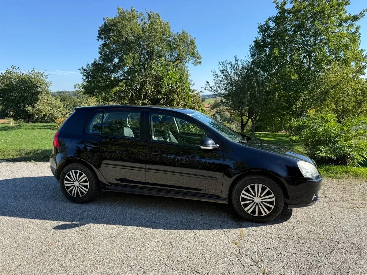 Volkswagen Golf 2008 photo 3
