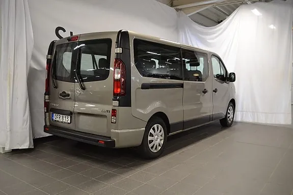 Opel Vivaro 2017 photo 3