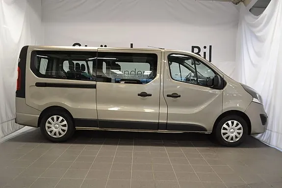 Opel Vivaro 2017 photo 2