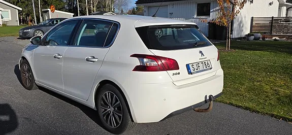 Peugeot 308 2014 photo 2