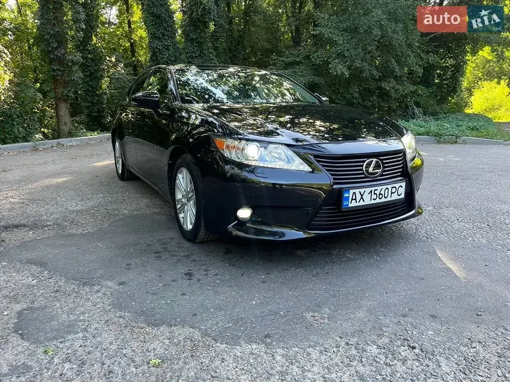 Lexus Es