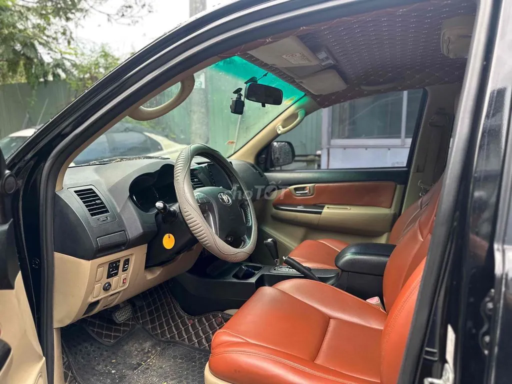 Toyota Fortuner 2014 photo 4