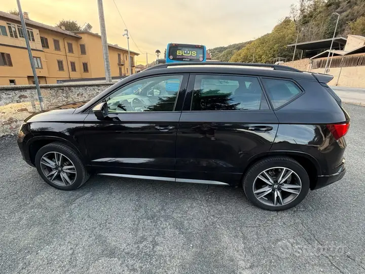 Seat Ateca 2022 photo 2