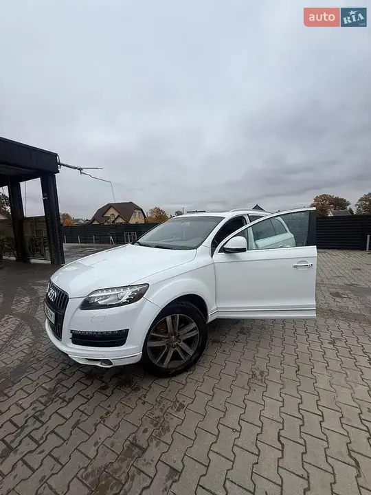 Audi Q7