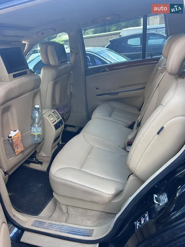 Mercedes-Benz Gl-Class