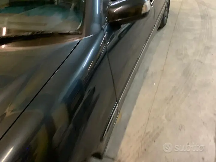 Mercedes-Benz E 270 2000 photo 3
