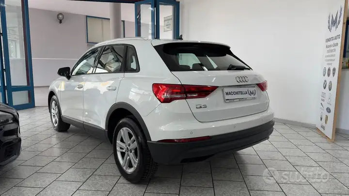 Audi Q3 2021 photo 4