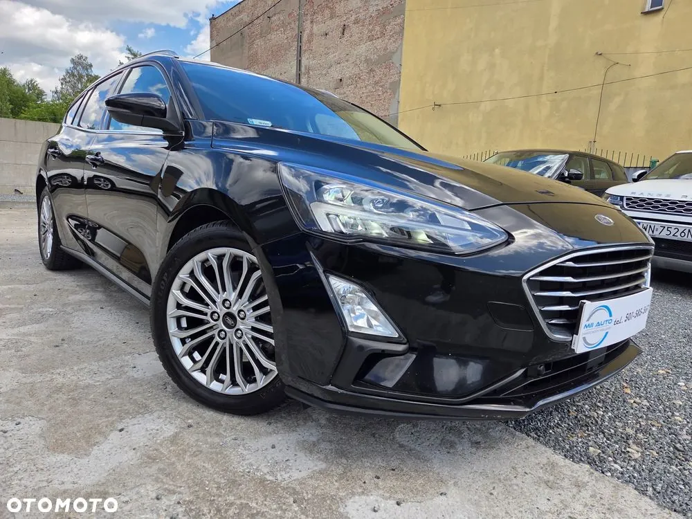 Ford Focus 2021 photo 2