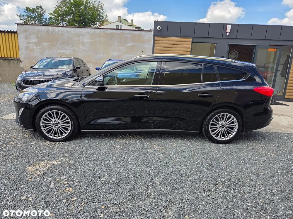 Ford Focus 2021 photo 4