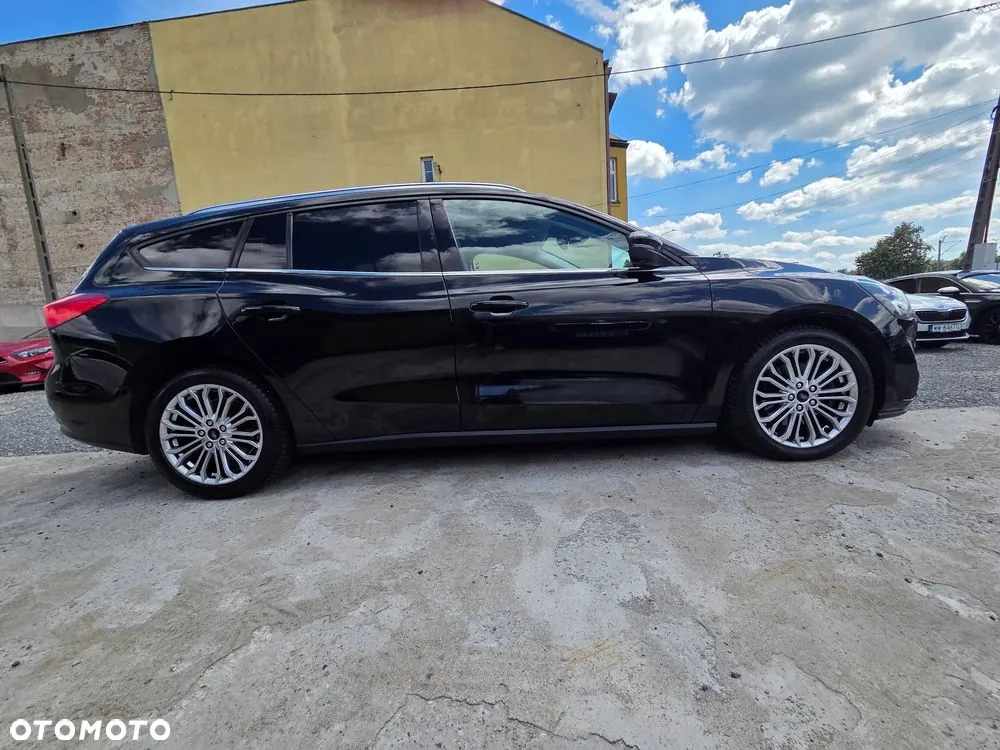 Ford Focus 2021 photo 5