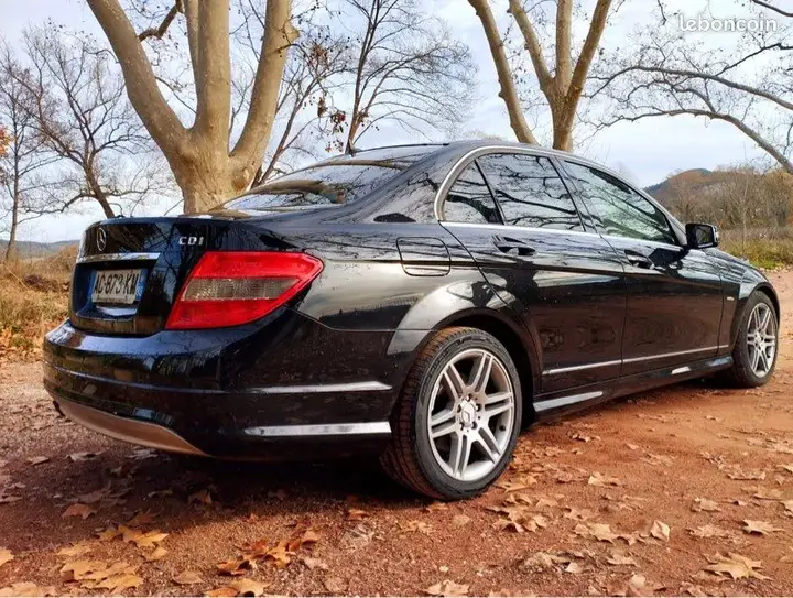 Mercedes-Benz C-Class 2009 photo 3
