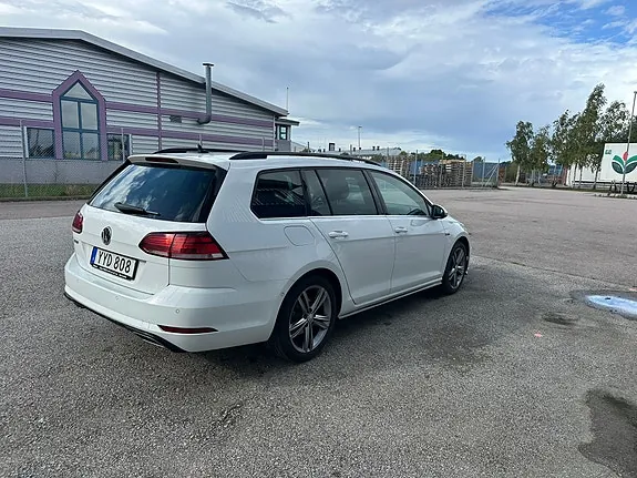 Volkswagen Golf Vii 2019 photo 2