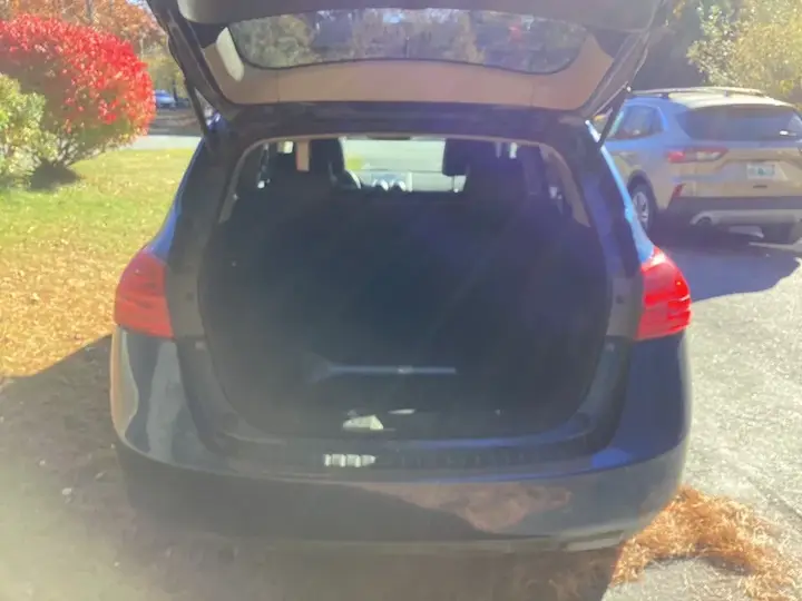 Nissan Rogue 2010 photo 2