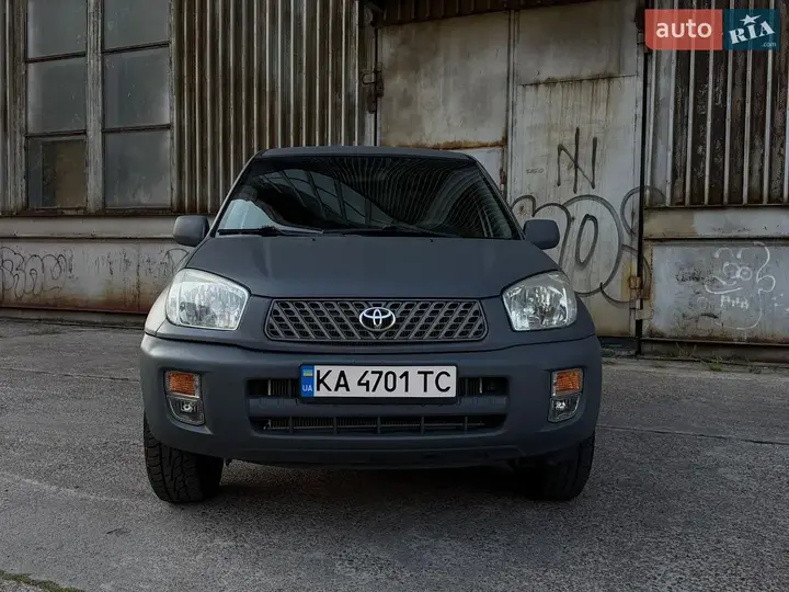 Toyota Rav4 2001 photo 2
