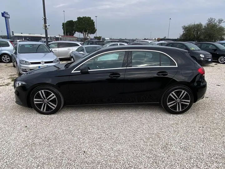 Mercedes-Benz A 2021 photo 2