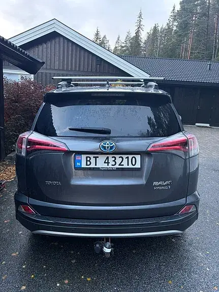 Toyota Rav4 2016 photo 3