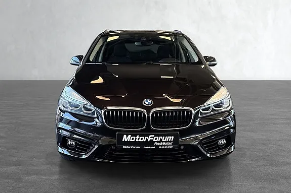 BMW 225Xe 2016 photo 2