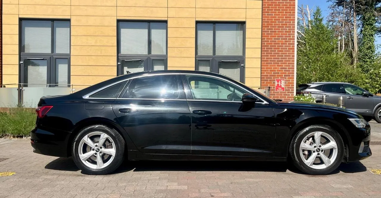 Audi A6 2020 photo 2