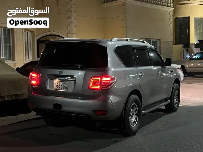 Nissan Patrol 2012 photo 2
