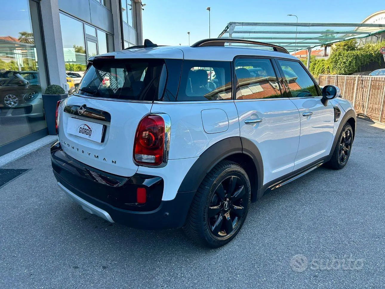 Mini Countryman 2018 photo 2