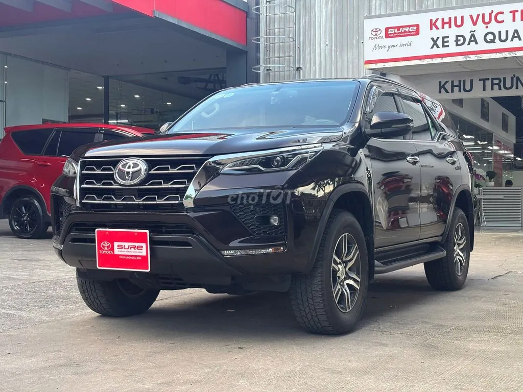 Toyota Fortuner 2021 photo 2
