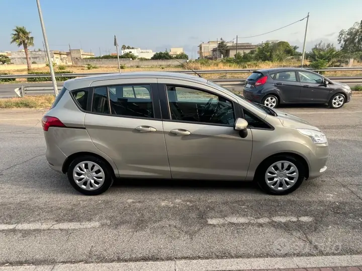 Ford B-Max 2013 photo 4