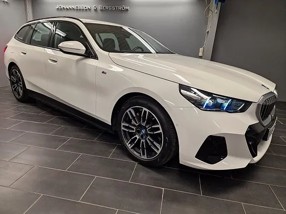 BMW I5