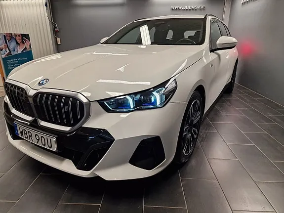 BMW I5 2025 photo 3