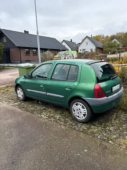 Renault Clio 2001 photo 3