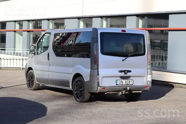 Opel Vivaro 2006 photo 4