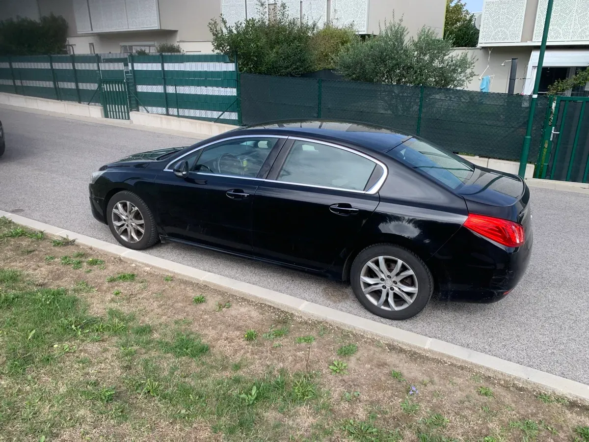 Peugeot 508 2012 photo 3