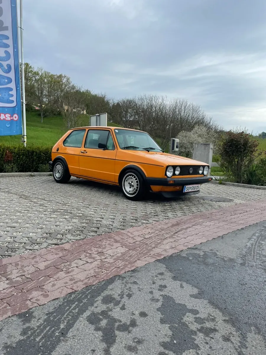 Volkswagen Golf 1983 photo 3