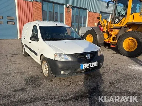 Dacia Logan 2011 photo 3