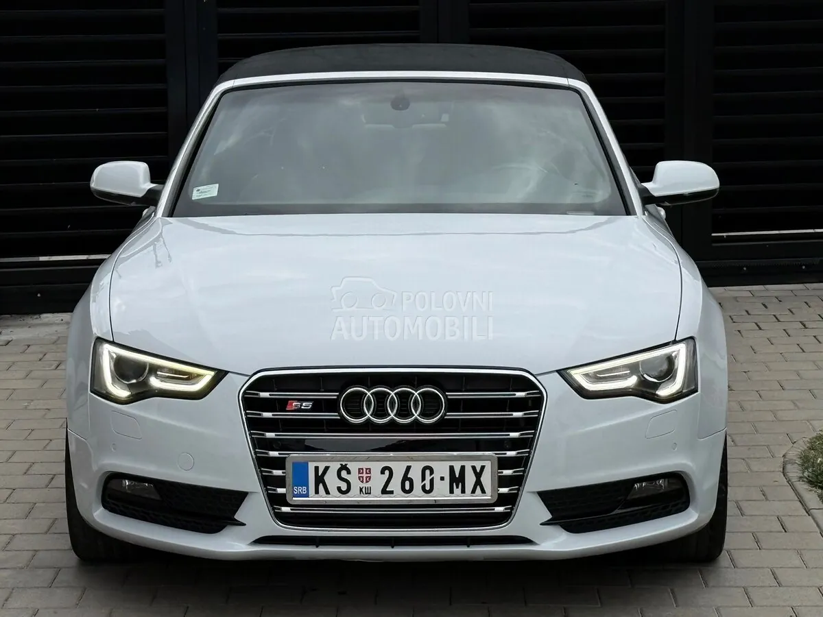 Audi A5 2012 photo 4