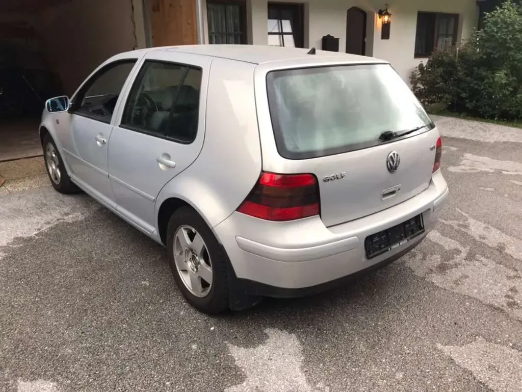Volkswagen Golf 1998 photo 2
